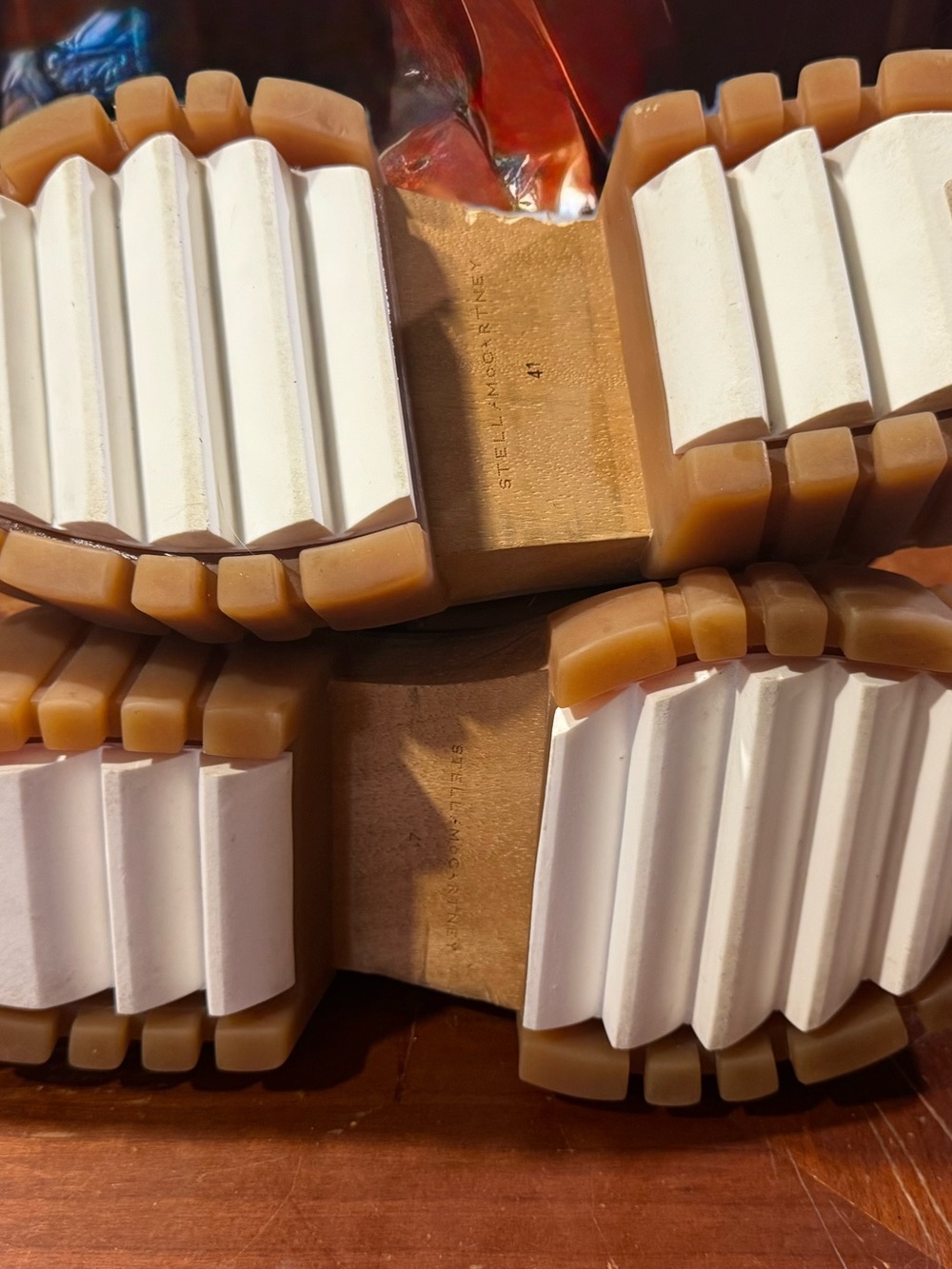 Stella McCartney Emilie Chunky Chelsea Boots Women’s Size 41 Brown Camel Color - Picture 7 of 8